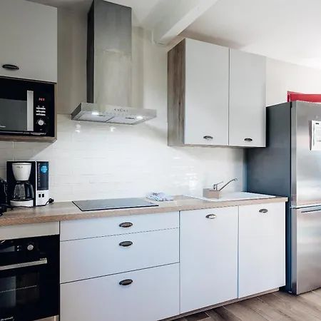 Casa vacanze Maison Bleue Est 12 Personnes *